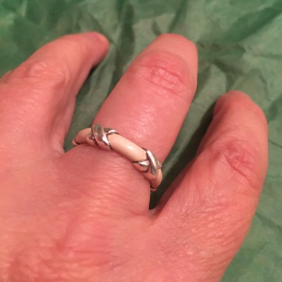 TIFFANY&CO. SIGNATURE 'X' ENAMEL BAND, SZ 6, AUTHENTIC - Picture 7 of 7